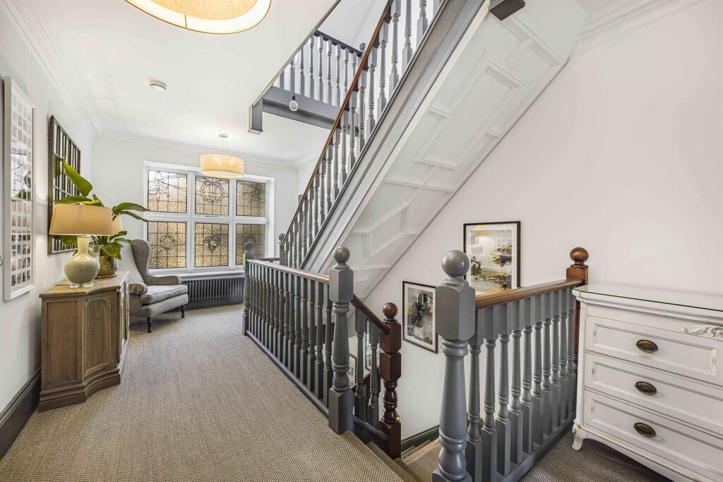 5 bedroom detached house for sale in Alan Drive, Hale, WA15